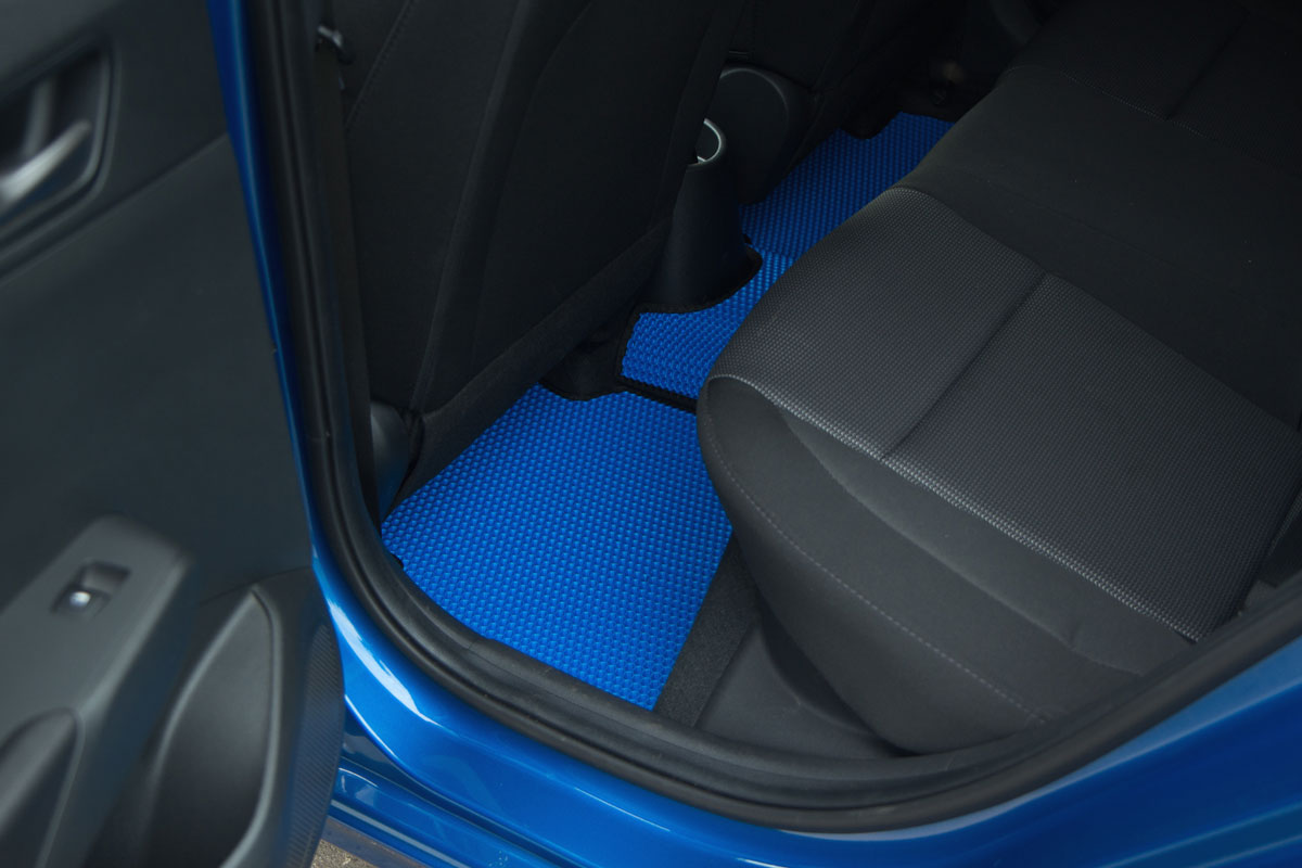 Автомобильные коврики EVA полный комплект с багажником